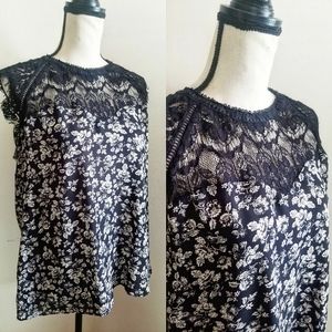 Maurices Black and White Lace Detailed Top || Sleeveless || Extra Large